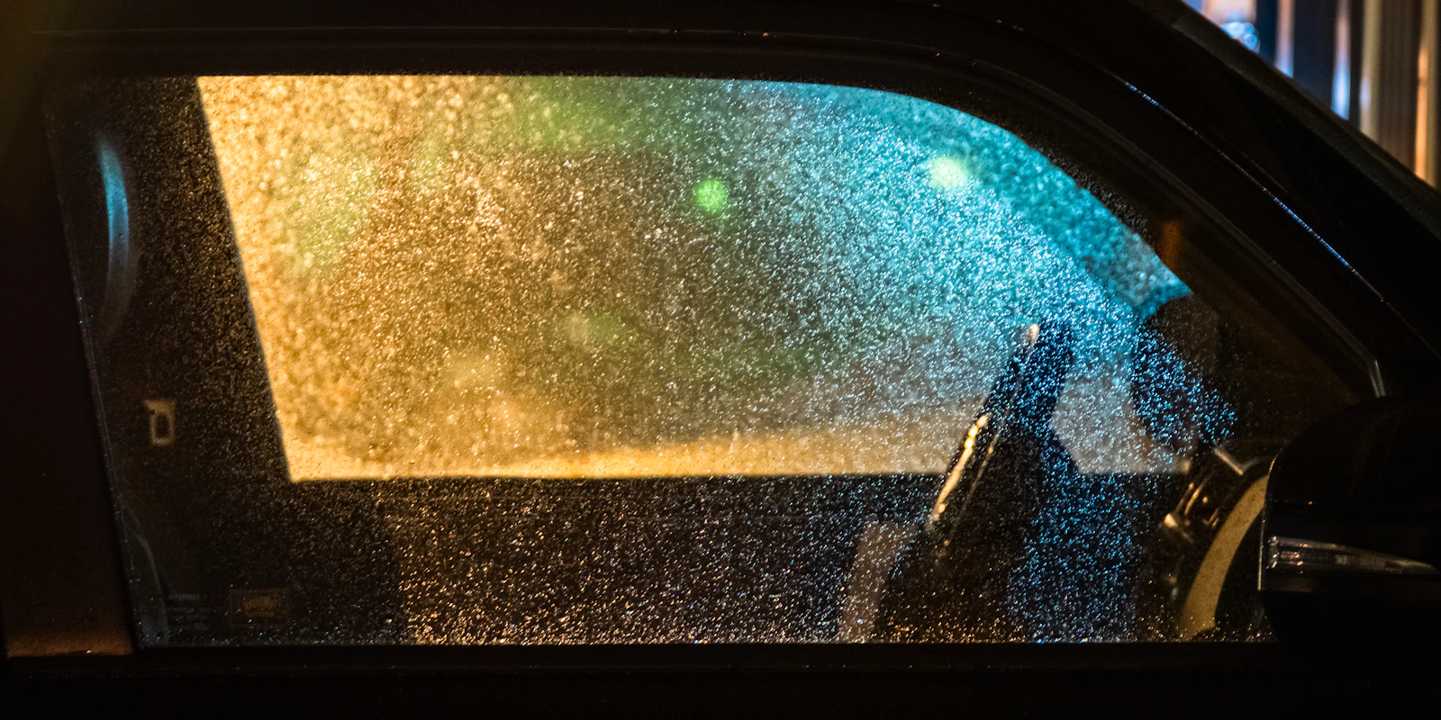 Shattered side glass in vehicle glass