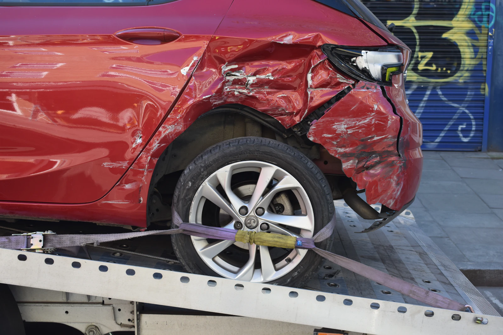 Does Wisconsin waive the windshield deductible?