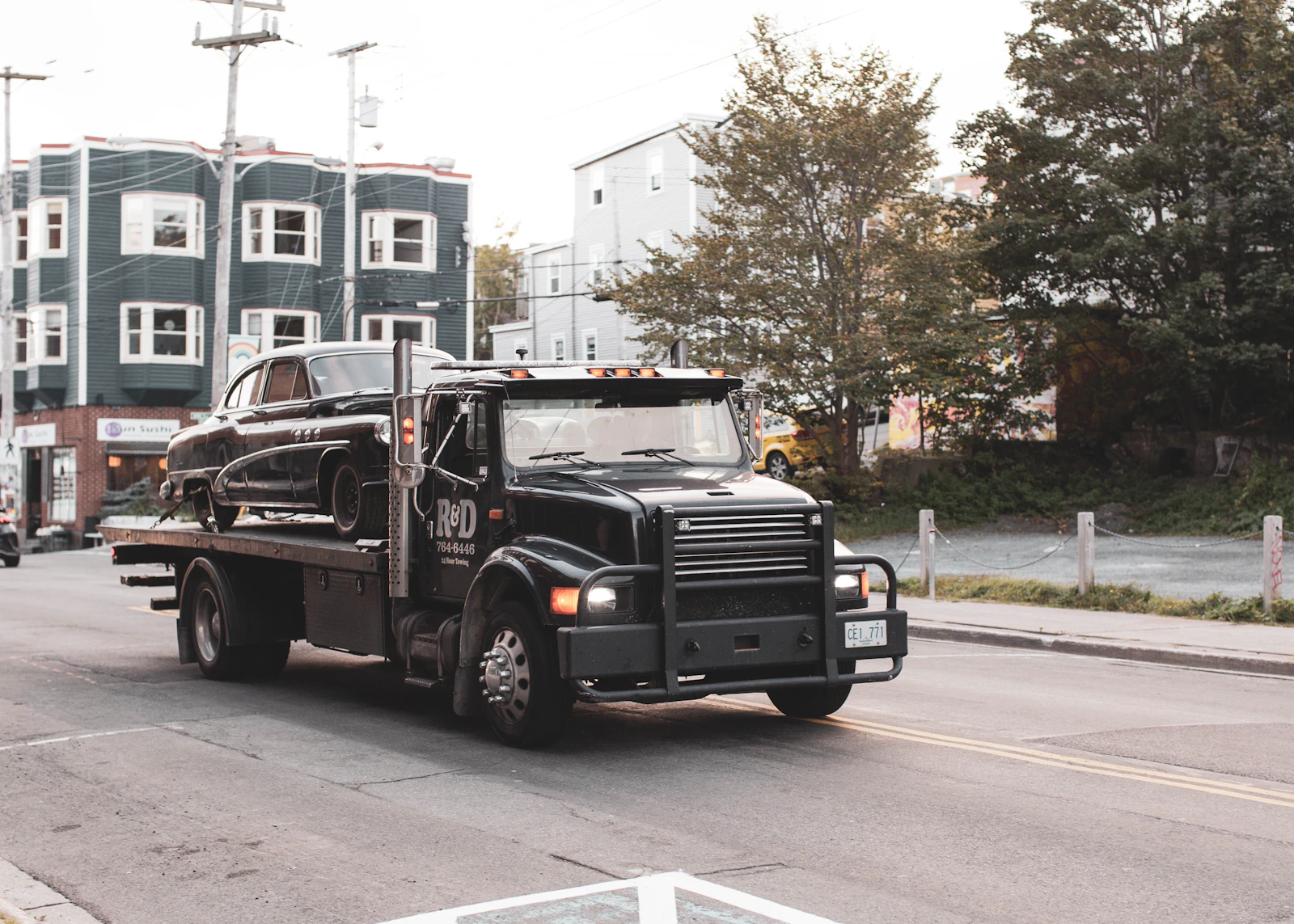 Does Connecticut waive the windshield deductible?