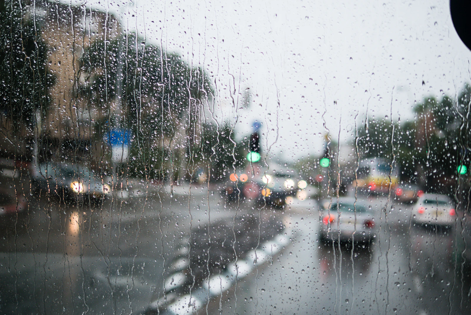 What should you do in an auto glass emergency?